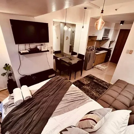 Congressional Town Center Aparthotel